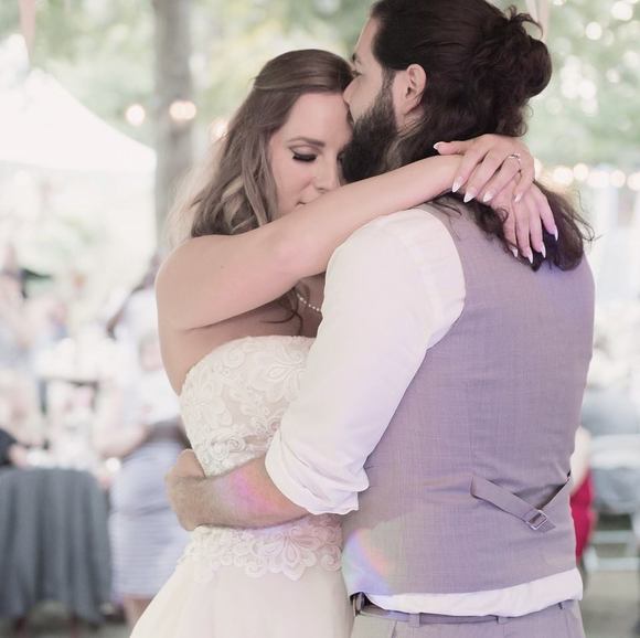 Meet your Posher, Lizzie - Picture 1 of 1